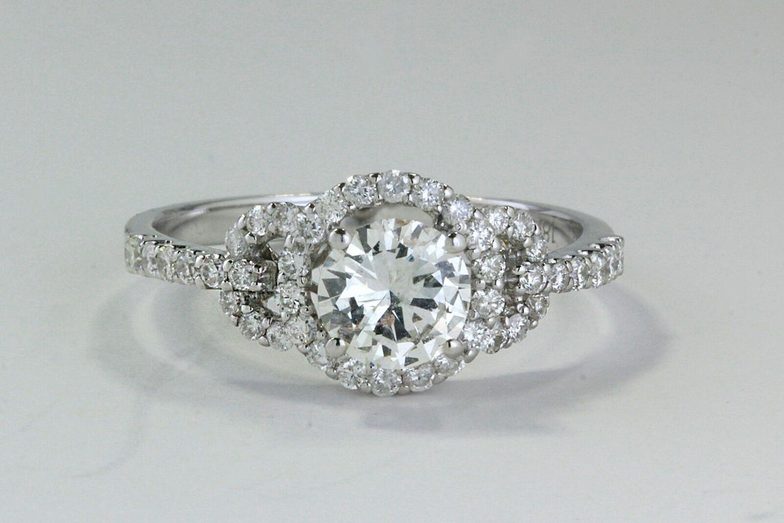 Diamond Engagement Ring w Halo 1.10 carats and 18K White Gold. Clarity Enhanced
