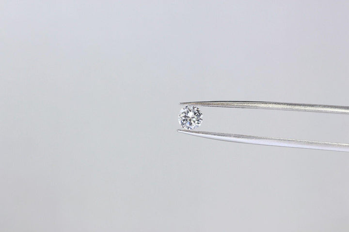 14K Gold 0.51 ct Round Cut Diamond Solitaire Engagement Ring F VS2