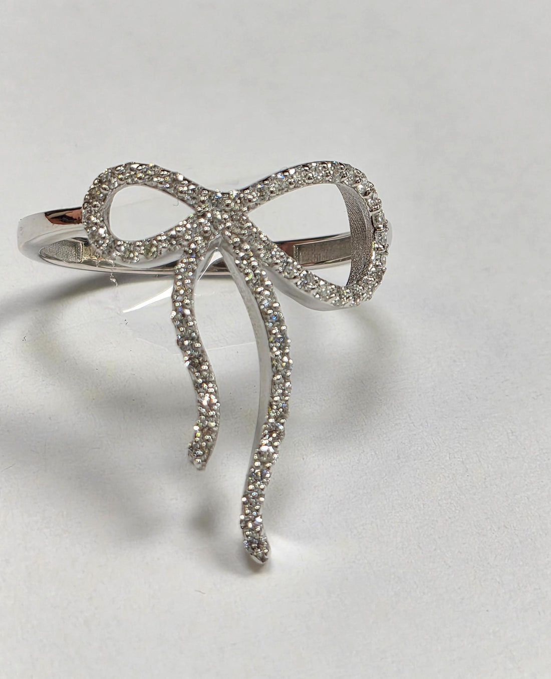 Bow Ring 0.45cts diamond 14K white gold Ring