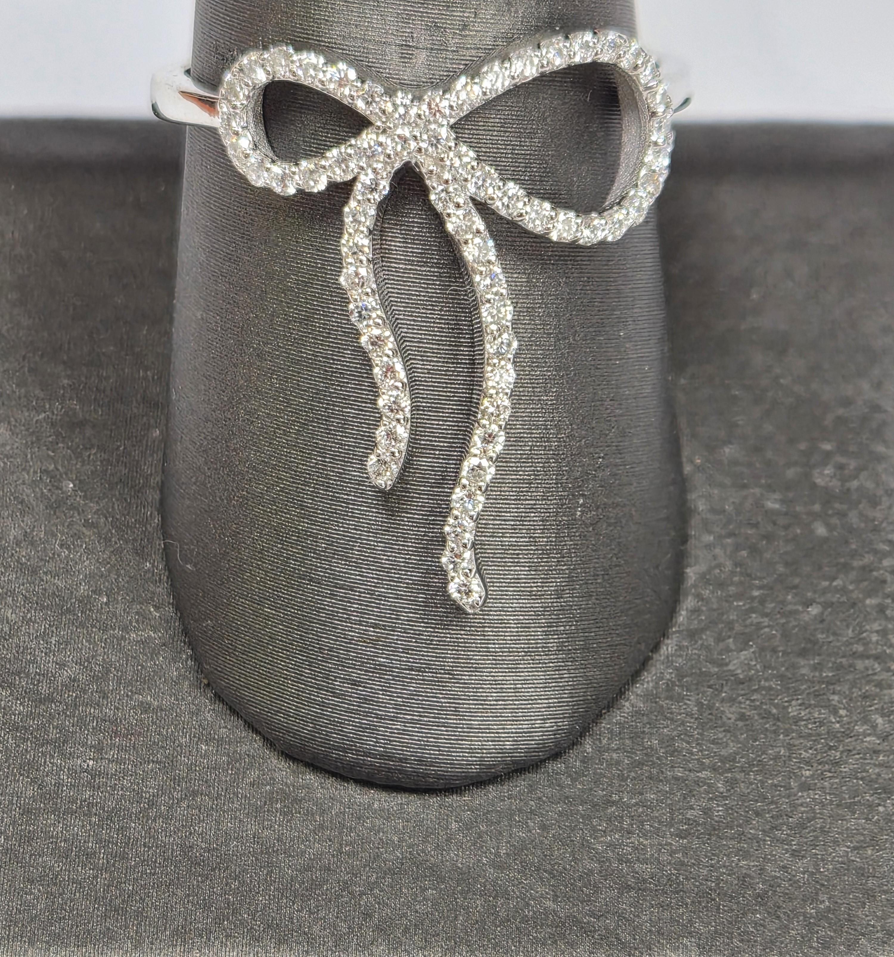 Bow Ring 0.45cts diamond 14K white gold Ring