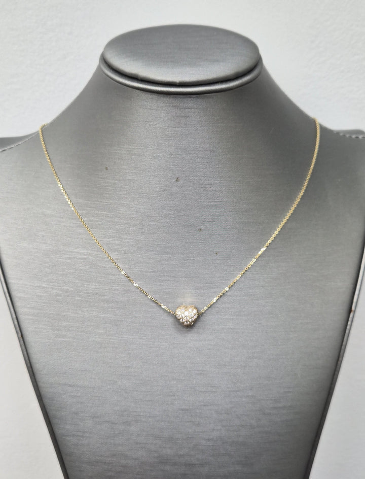 Valentine's day! Heart-Shaped Diamond Pendant Necklace in 18K YG