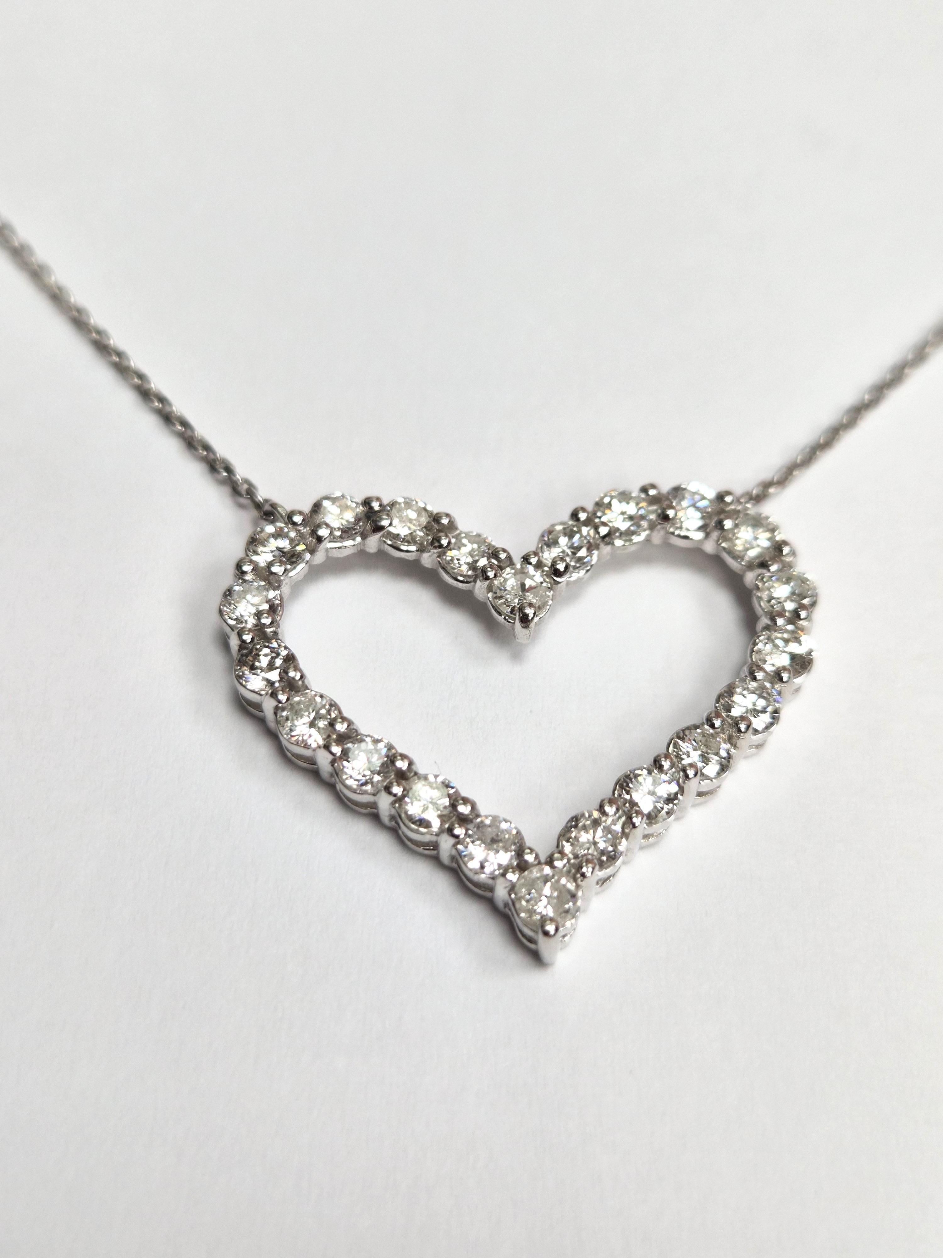 Valentine's day! Heart-Shaped 2.00ct Diamond Pendant Necklace