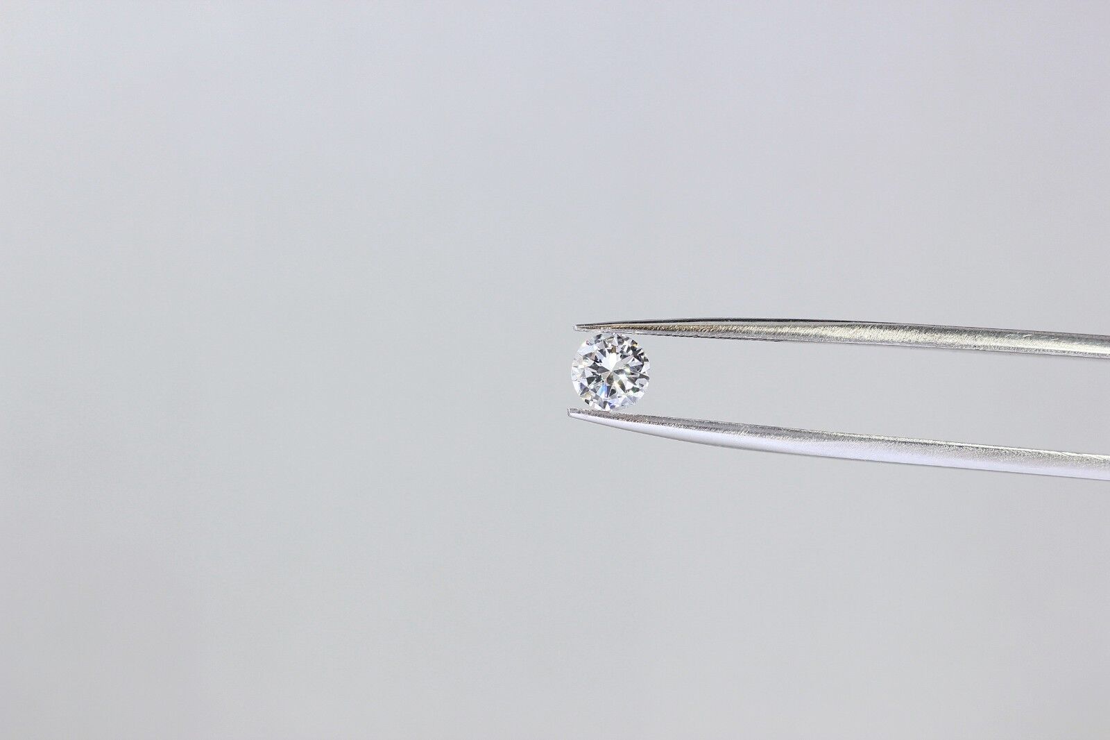 14K Gold 0.51 ct Round Cut Diamond Solitaire Engagement Ring F VS2