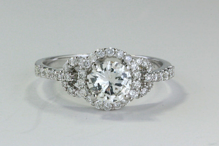Diamond Engagement Ring w Halo 1.10 carats and 18K White Gold. Clarity Enhanced