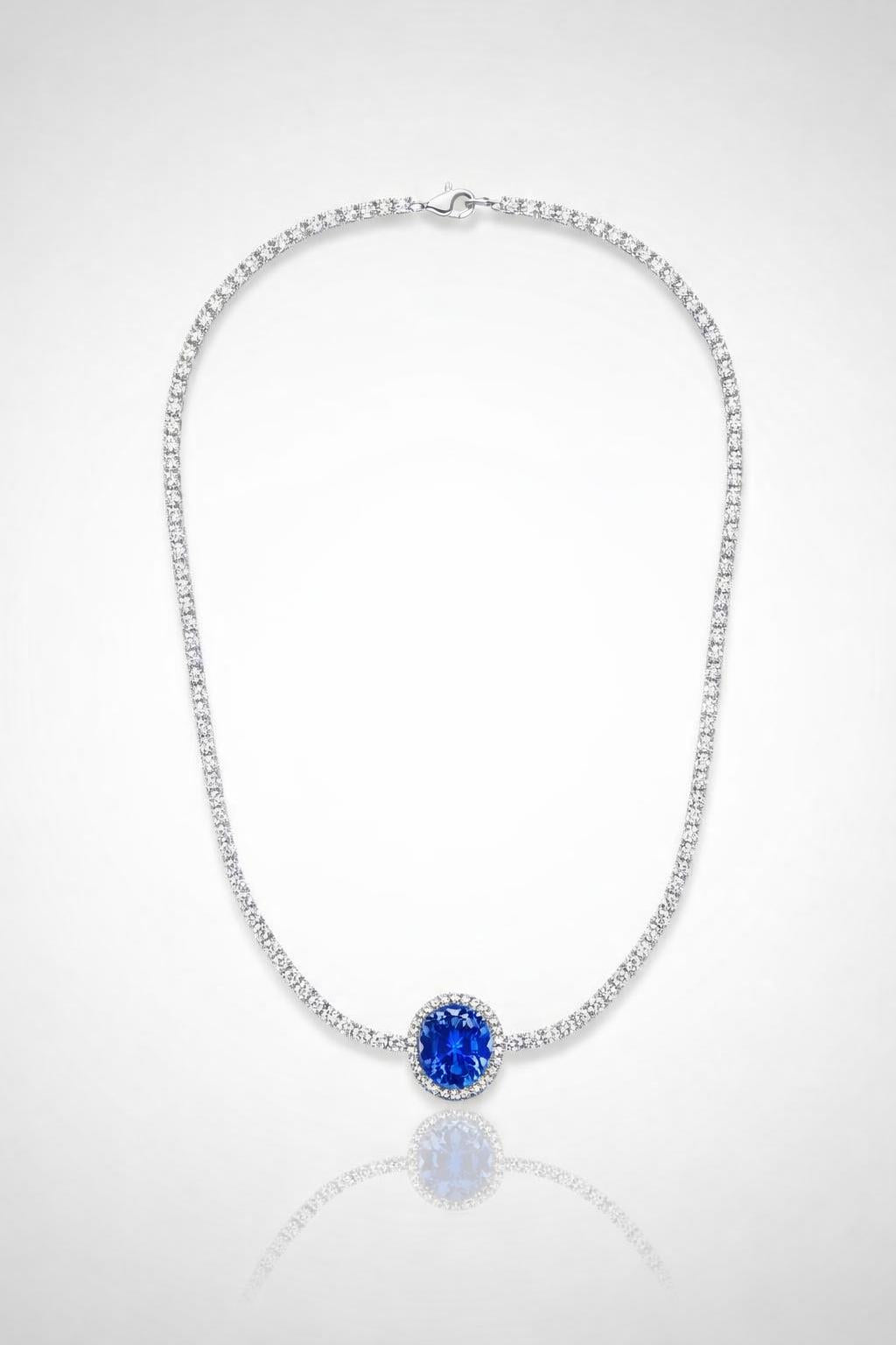 Lab-Grown 14k White Gold 17.00 Carat Gold Charm Diamond Necklace.