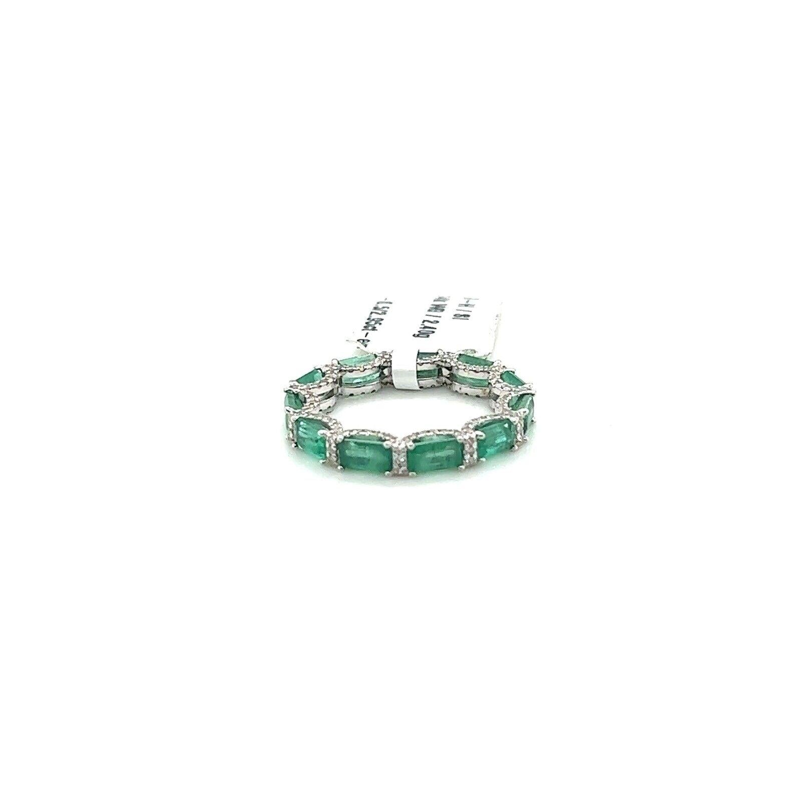 Emerald and diamond Hudson eternity band G-H/SI