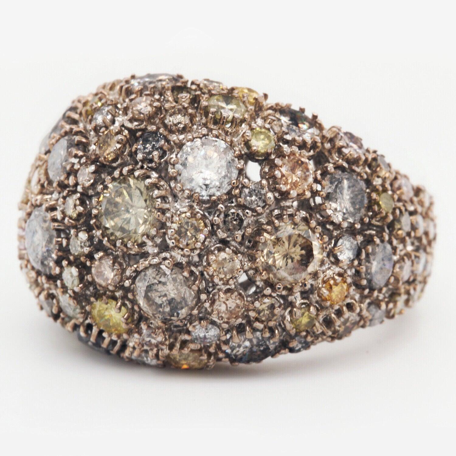 18K White Gold Cocktail Ring with 7.98ct of Multicolor Diamonds