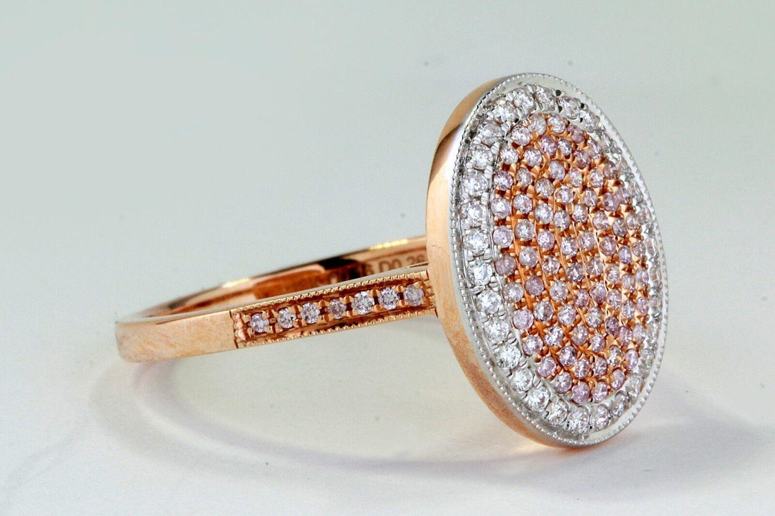 Natural White Diamonds and Pink Diamonds 0.27ct t/w Cocktail Ring set in 18k