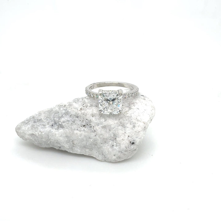 14k White Gold 3.26ct VS1-Square cushion Cut Diamond Ring with Pave Band